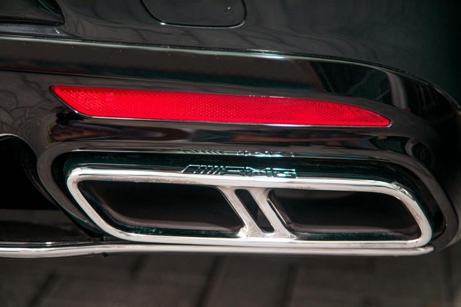 Детали экстерьера Mercedes-AMG S65 Cabriolet (A217) 2018 года  (NA) (фото 23 из 42)